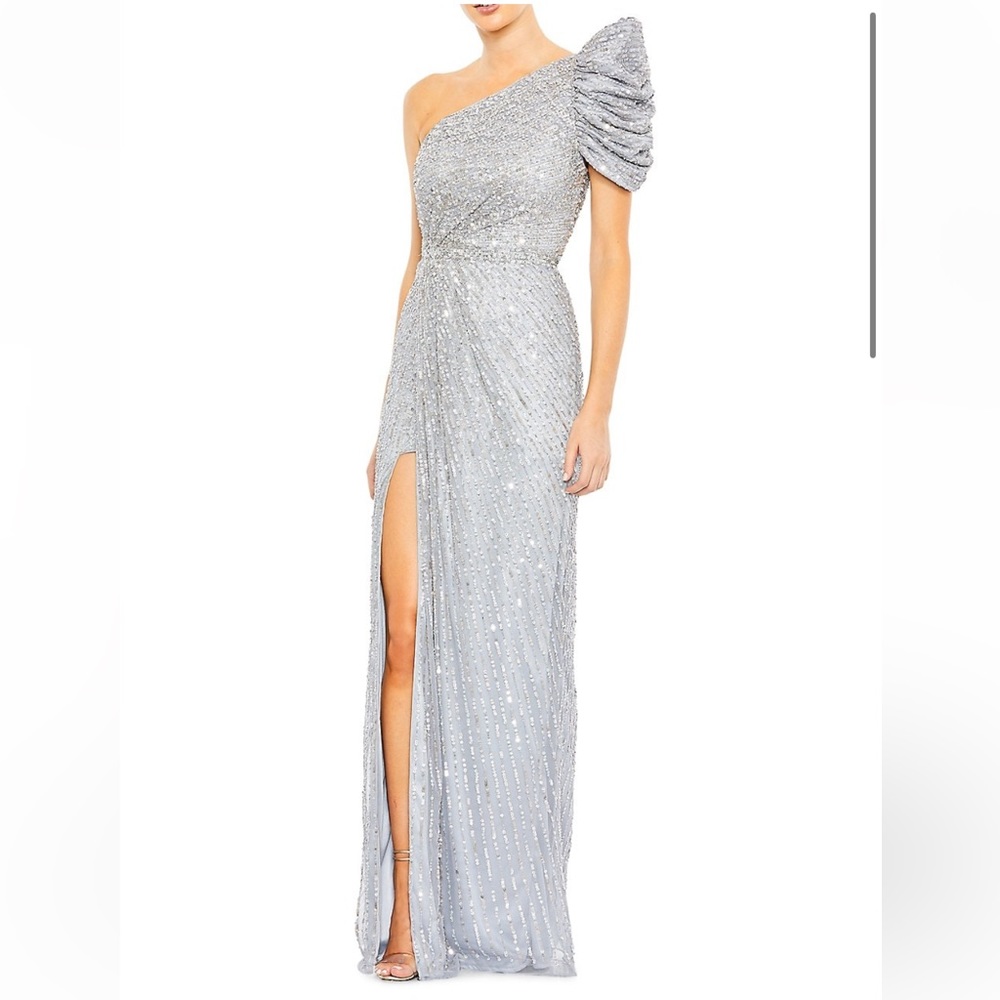 Mac Duggal Floorlength sequined Dress (formal - never worn)
